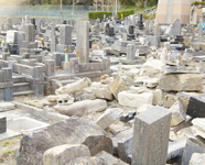 石巻のお寺の墓所 
